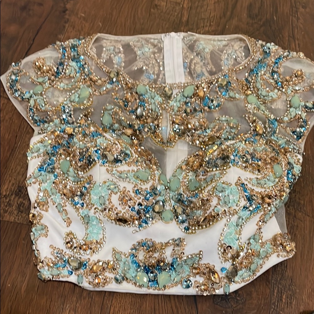 Jovani Embellished Cap Sleeve Crop Blouse in White and Cream